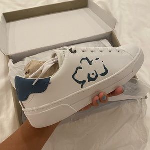 NWT Ted Baker London Women Sneaker 6.5